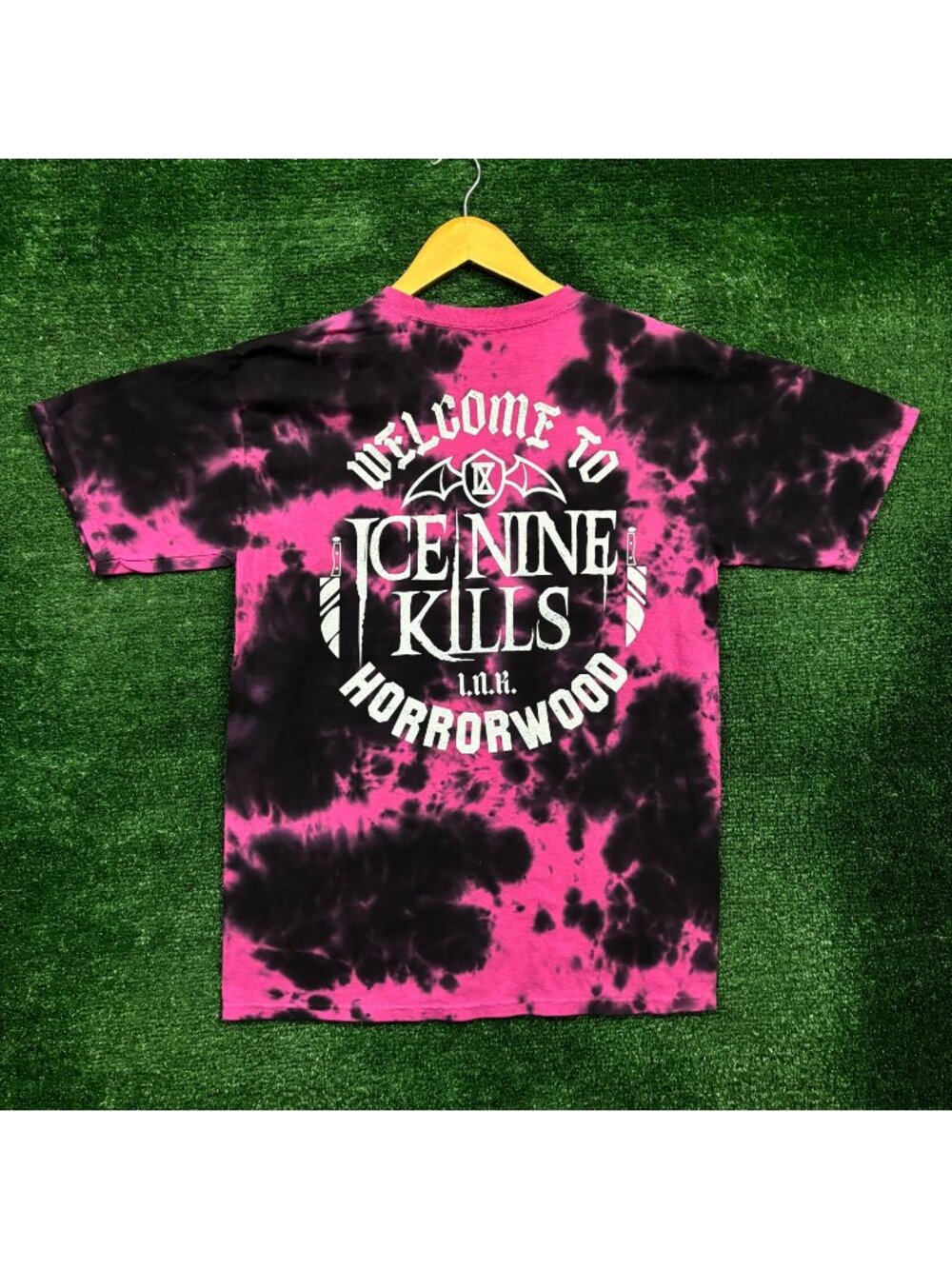 Ice Nine Kills Welcome to Horrorwood Heavy Metal Band Tie-Dye T-Shirt Medium